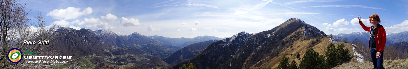 66 In vetta allo Zucchin (1206 m).jpg